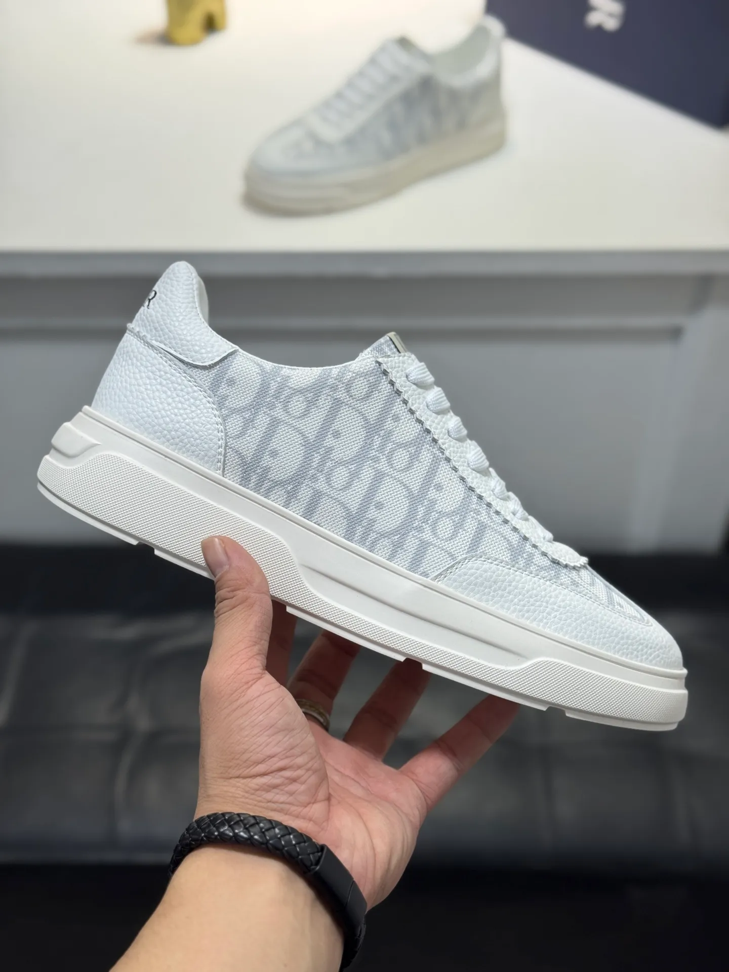 Men's Men's Shoes💰420【New Style】🦑🦑Dior🔥Christan Dior (Dior) hot style [new style] ⚠⚠️Top purchasing 🔍🔍men's casual shoes, upper cowhide stitched with Dijia special fabrics, soles: original soles specially provided by the original factory, exclusive movable molded soles super comfortable, original factory single goods, 🔍🔍high-quality multi-color splicing design, exquisite workmanship, unique, Sheepskin lining💪Details determine quality, we only make shoes with care, you can enter and leave the counter at will, welcome to compare🇮🇹Size: 38-44 (45 customized